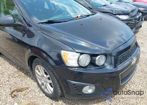 2013 Chevrolet Sonic Lt Auto z USA, uszkodzony, nr VIN 1G1JC6SH5D4175739